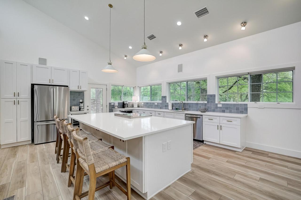 Dunlap Oasis Spacious 5Br 12Mi To Dt Austin Dış mekan fotoğraf