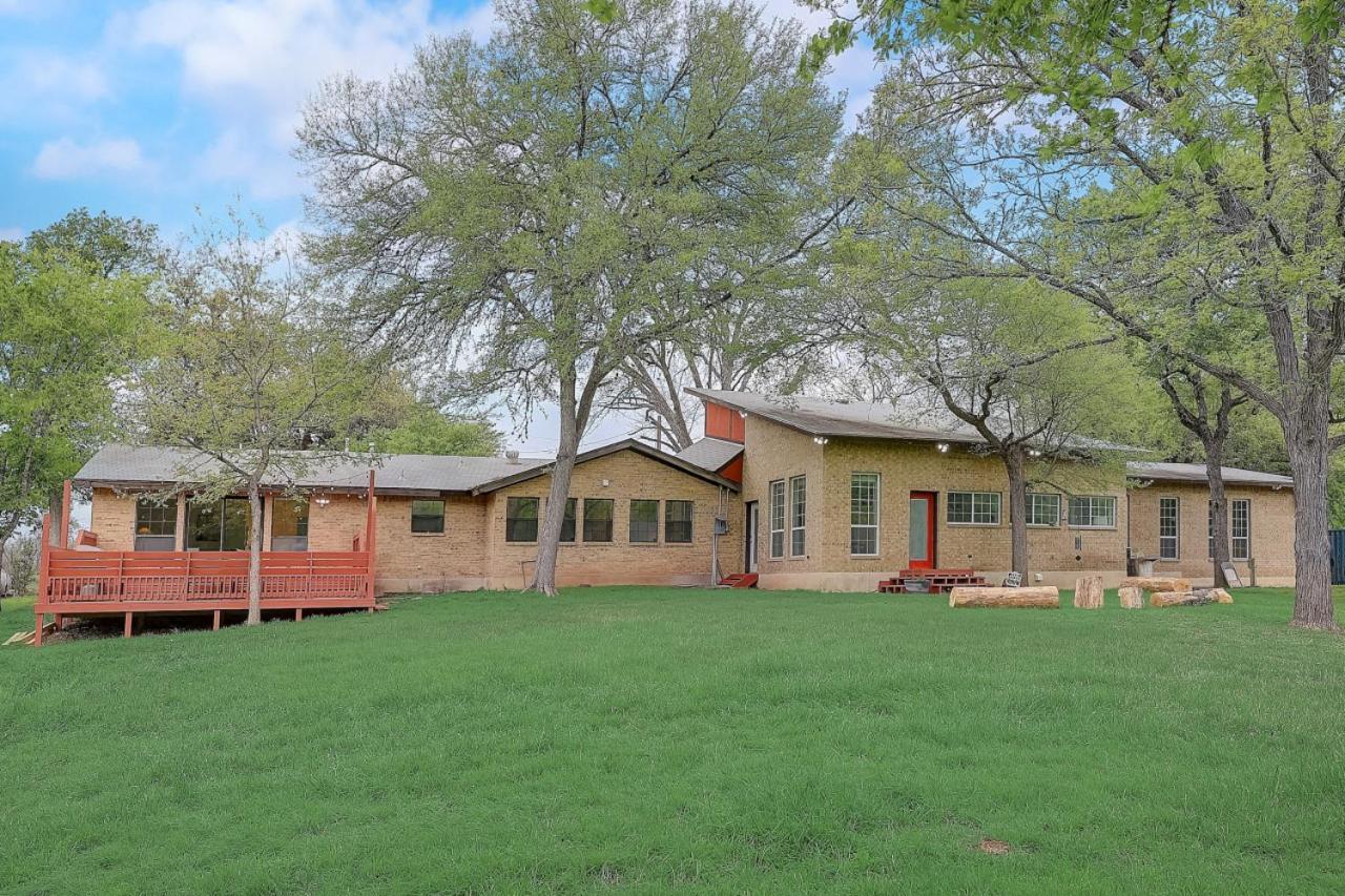Dunlap Oasis Spacious 5Br 12Mi To Dt Austin Dış mekan fotoğraf